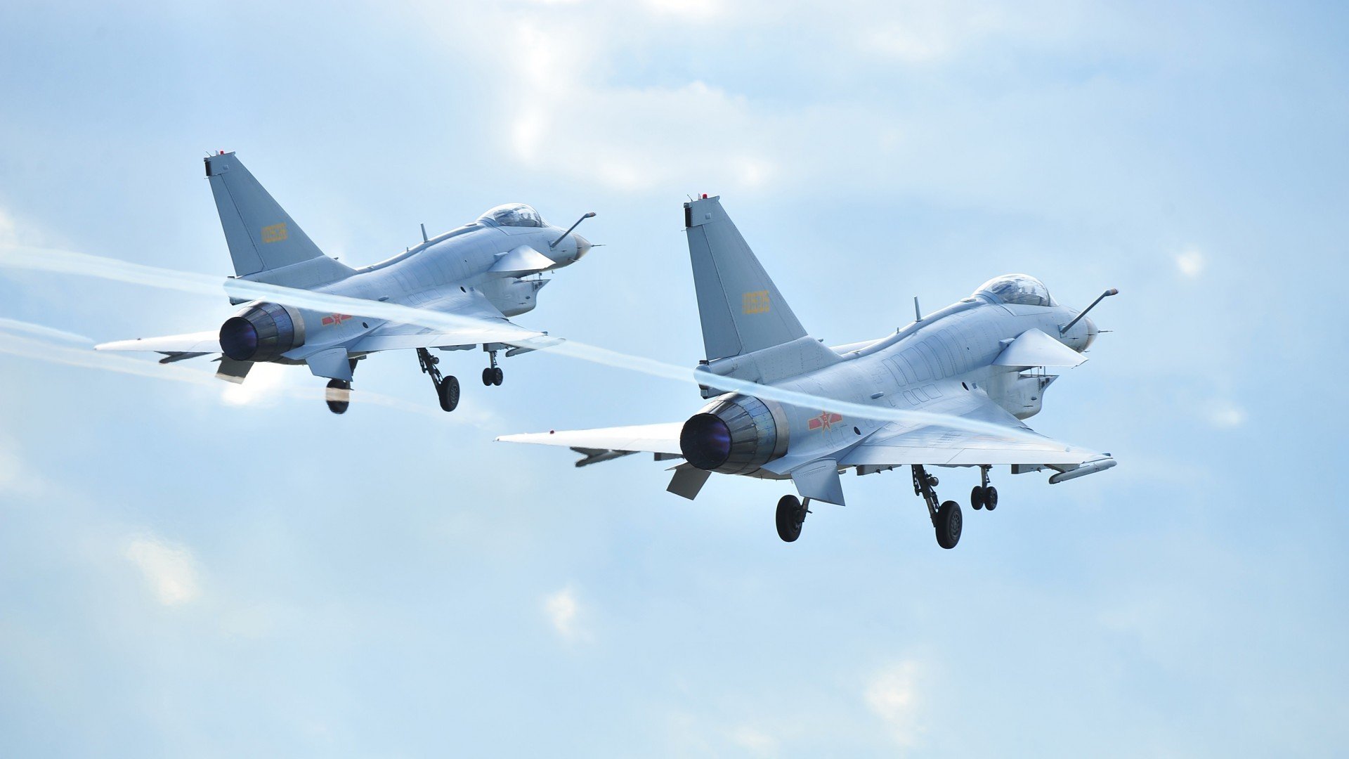 黎巴嫩男篮在西亚锦标赛中夺冠,体育发展迅速